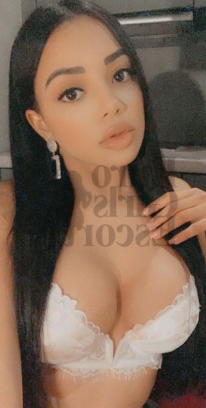 Marie-frédérique asian live escorts in Candler-McAfee